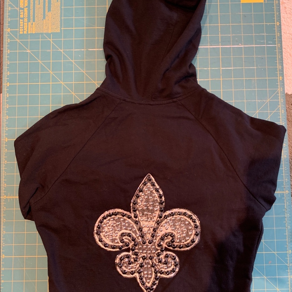 Twisted Heart Hoodie XL